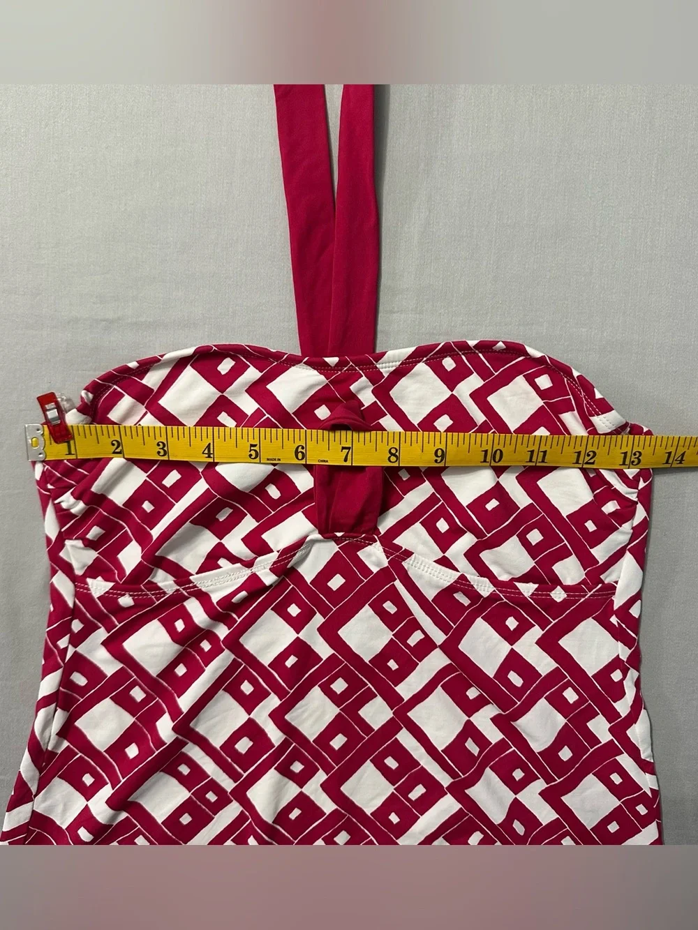 JAG Swimwear 2 Piece Tankini Medium Pink Red White Geometric Halter Top Bikini